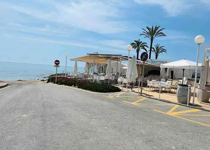Refugio By The Sea